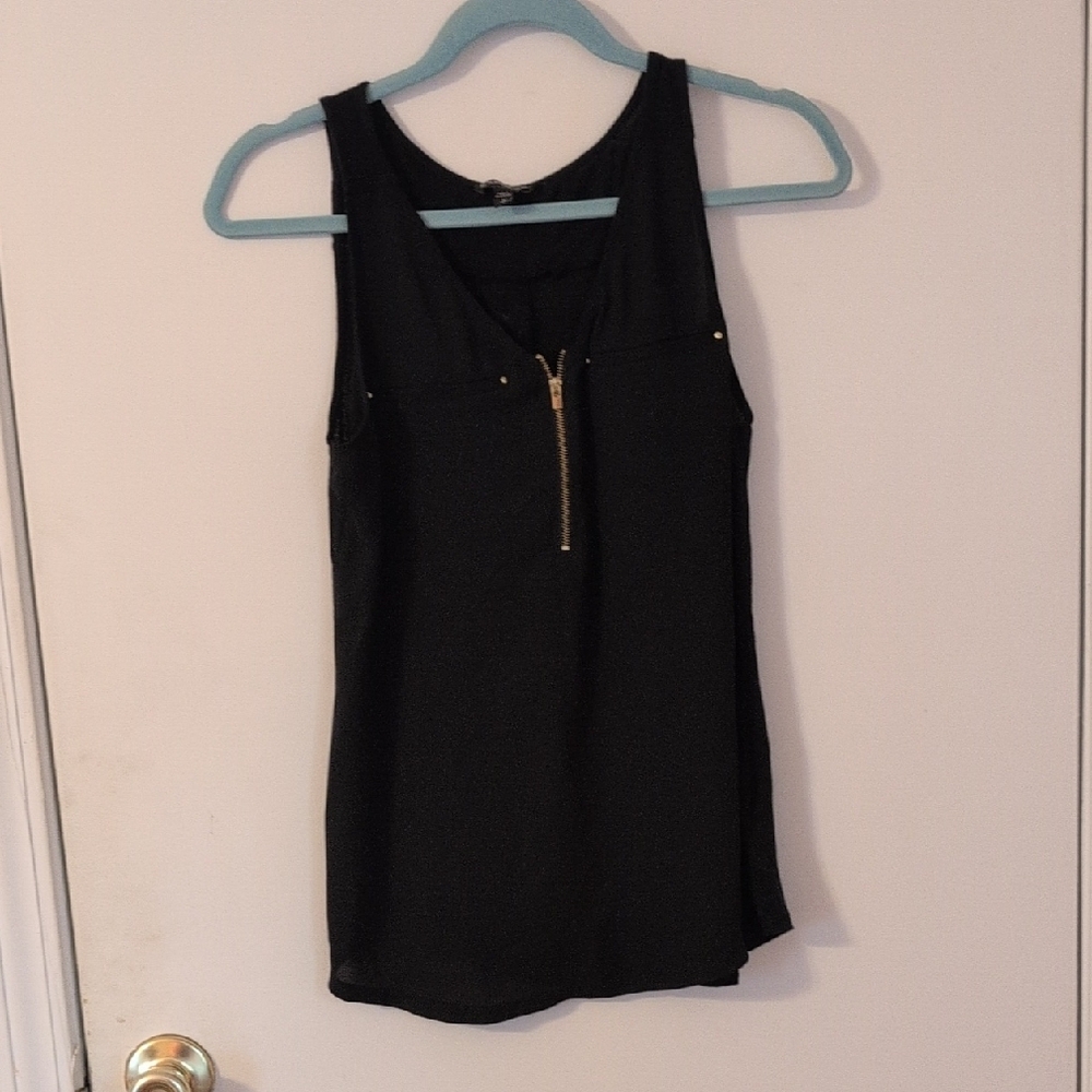 Black Sleeveless Top with Zipper
